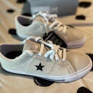 Women’s One Star Suede Sneakers - Cream